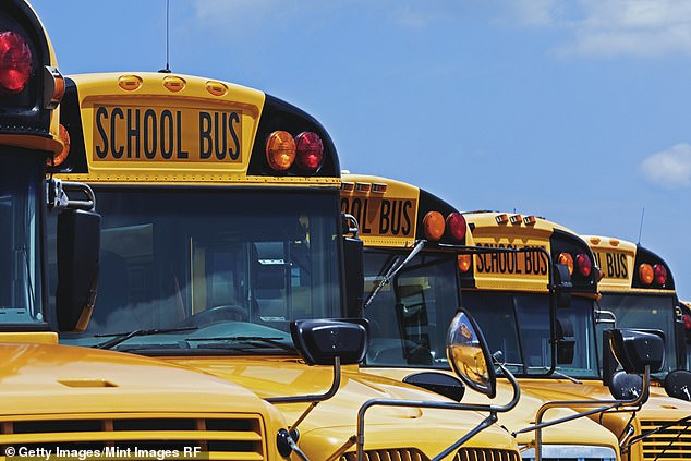 Foto de archivo del autobús escolar