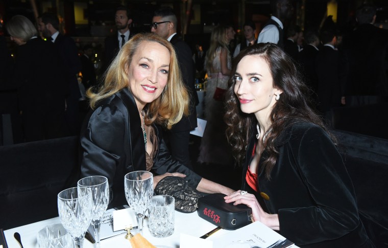 Jerry Hall y Elizabeth Jagger 