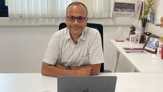 Dr. Himanshu Sinha, profesor asociado, Departamento de Biotecnología, Instituto Indio de Tecnología de Madrás. El Dr. Sinha dirigió los esfuerzos de ciencia de datos para este estudio.