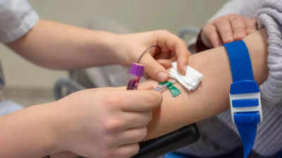 Los nutricionistas entrenados en Harvard recomiendan detener este suplemento de vitaminas antes de los análisis de sangre. Esta es la razón