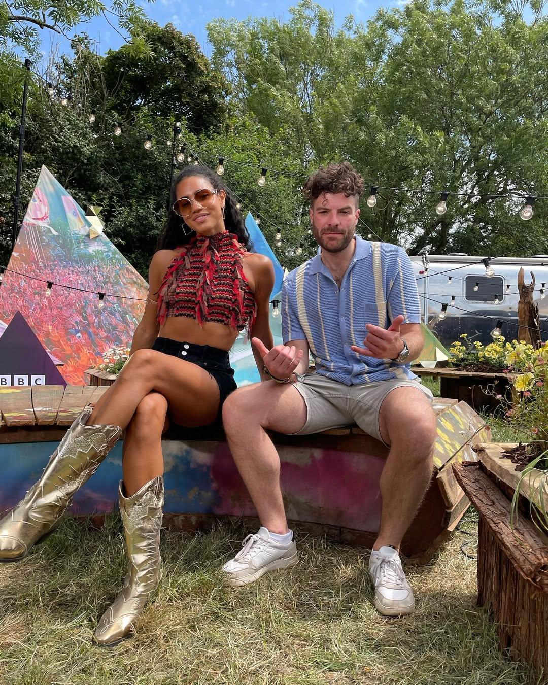 Calvin Harris y Vick Hope