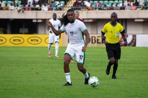 Alex IWOBI juega para las Super Eagles ||Imagen: Imago