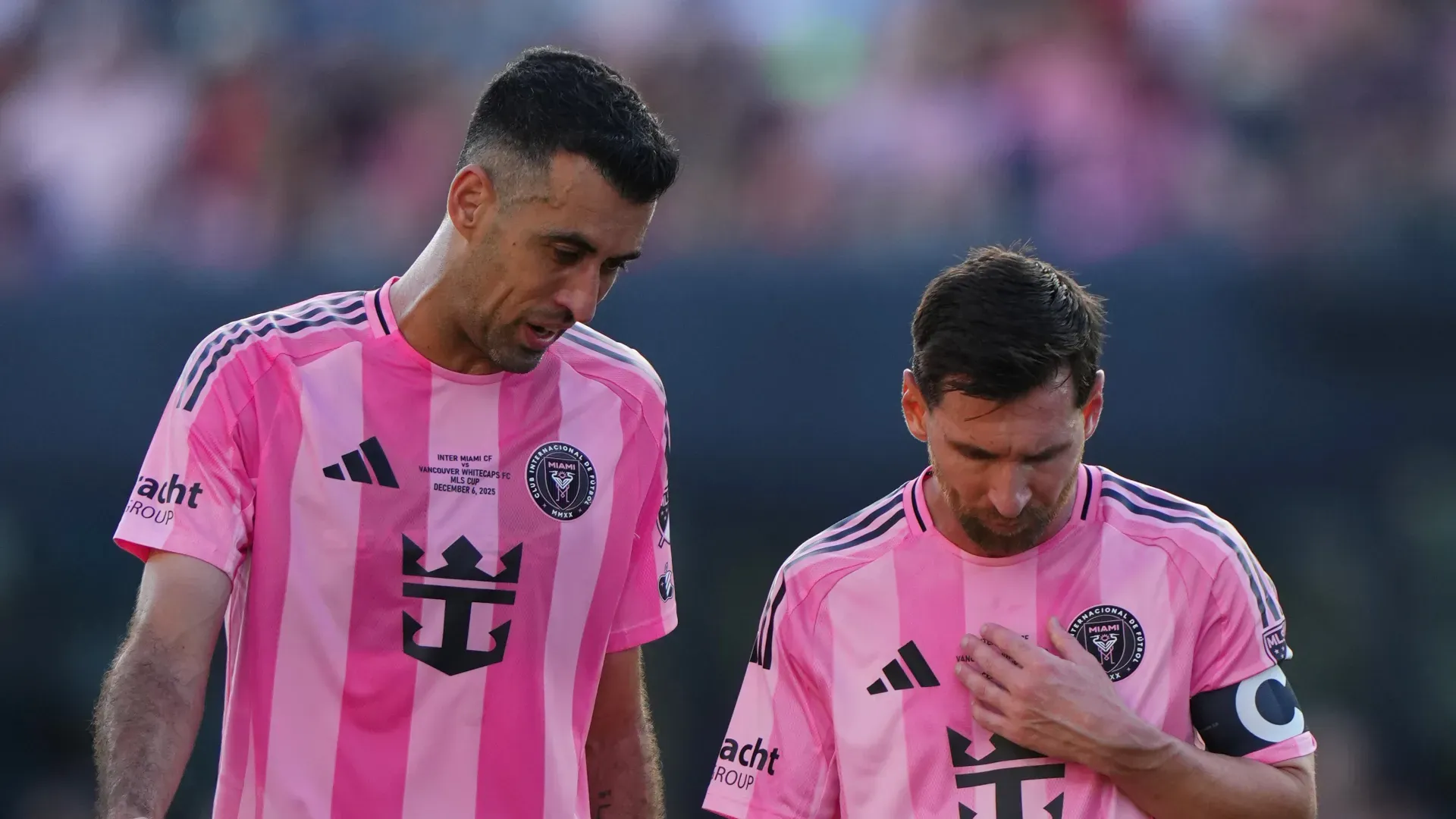 Lionel Messi #10 y Sergio Busquets #5 en Inter Miami.