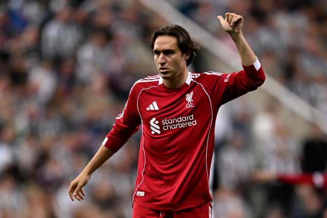 Federico Chiesa podría ganarse un lugar en la plantilla del Liverpool para la Liga de Campeones.