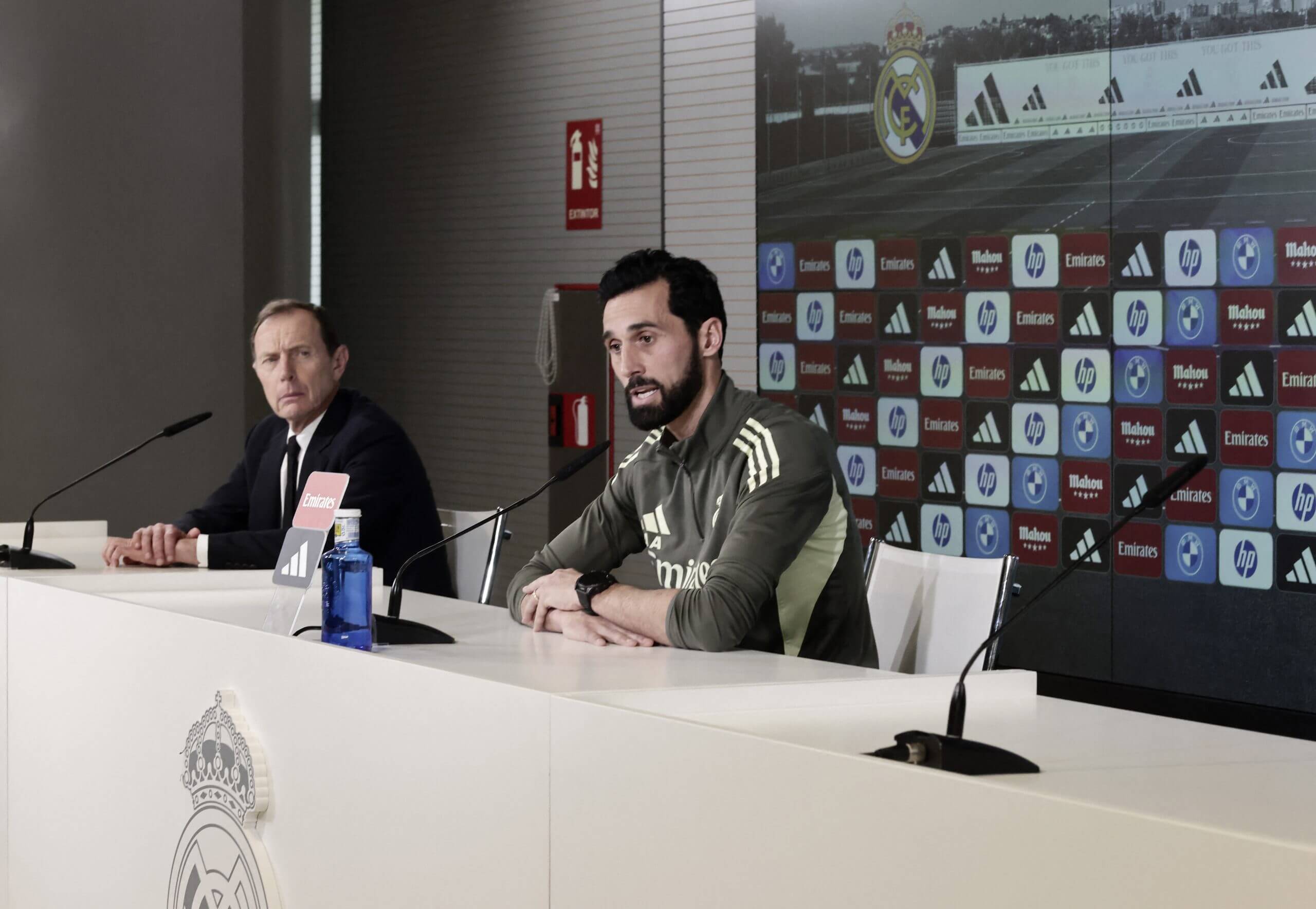 Arbeloa y Butragueño, en la foto del martes