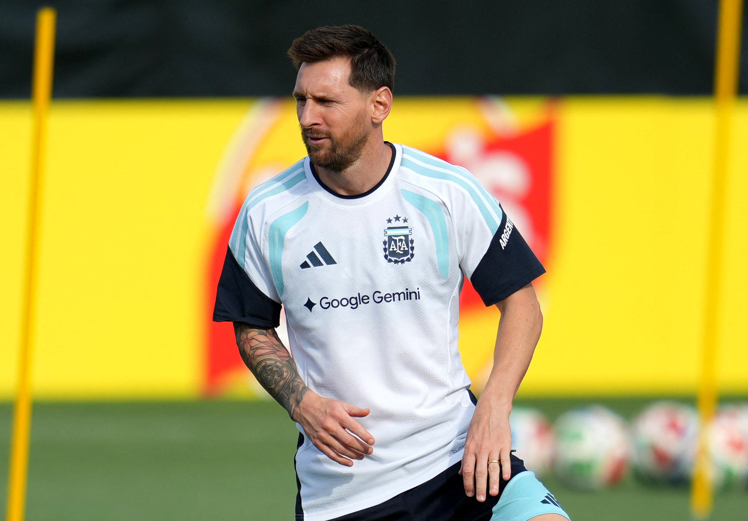 Bros afirma que Messi recibe un trato preferencial