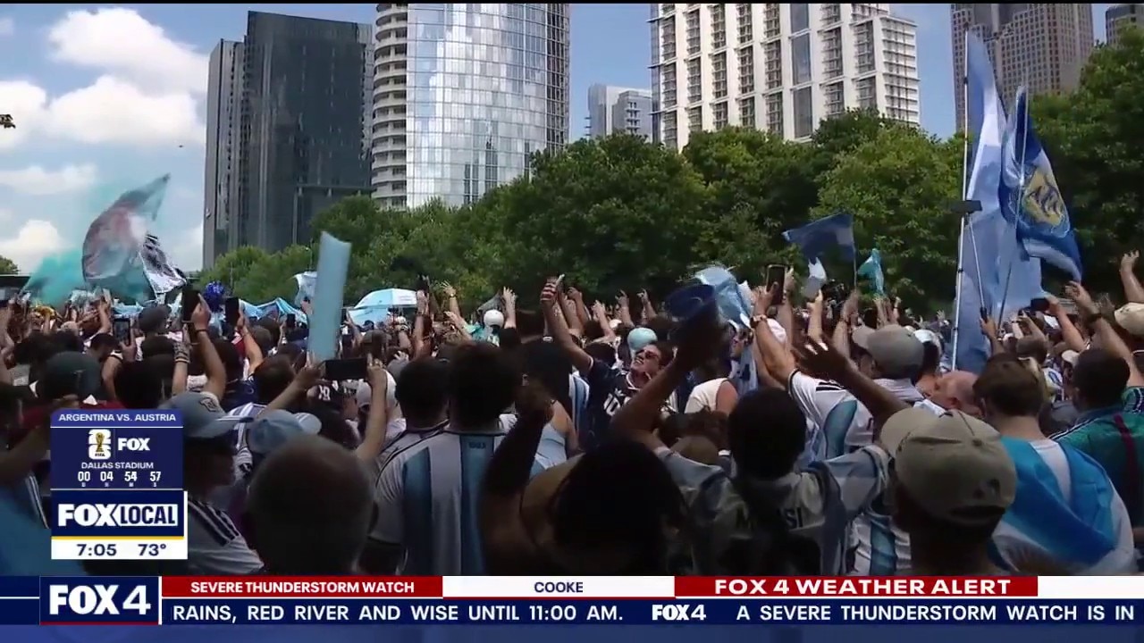 Messi es testigo del récord del Mundial, Argentina atrae a grandes multitudes